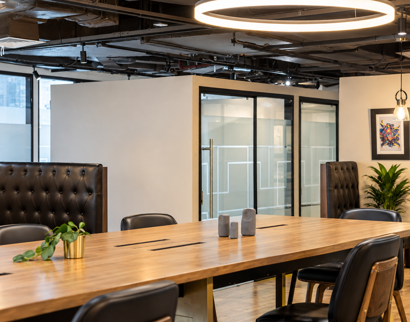 Servcorp — Philippine Stock Exchange Tower workspace view 4